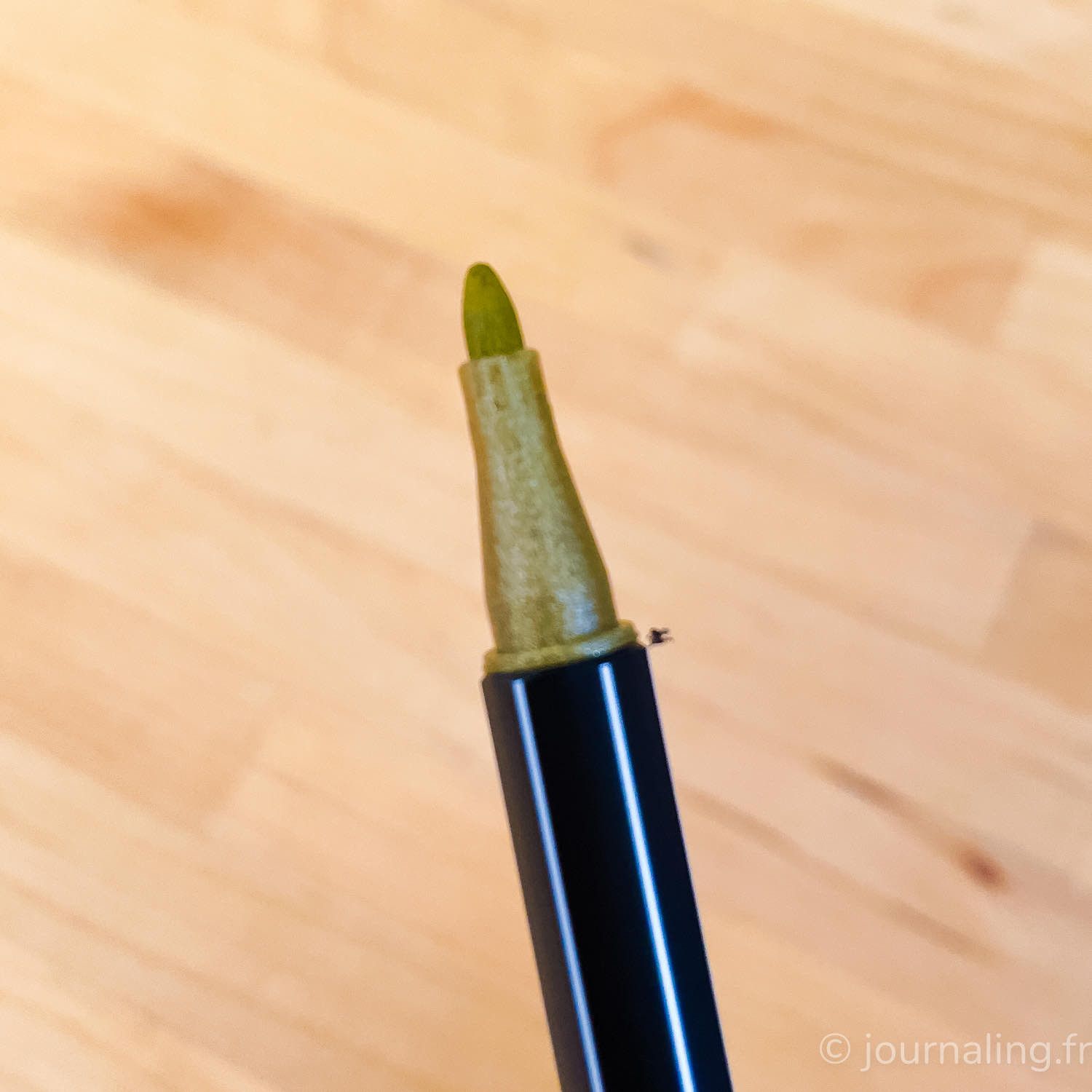 Feutre métallisé – Pen 68 metallic - pointe moyenne - Cuivre