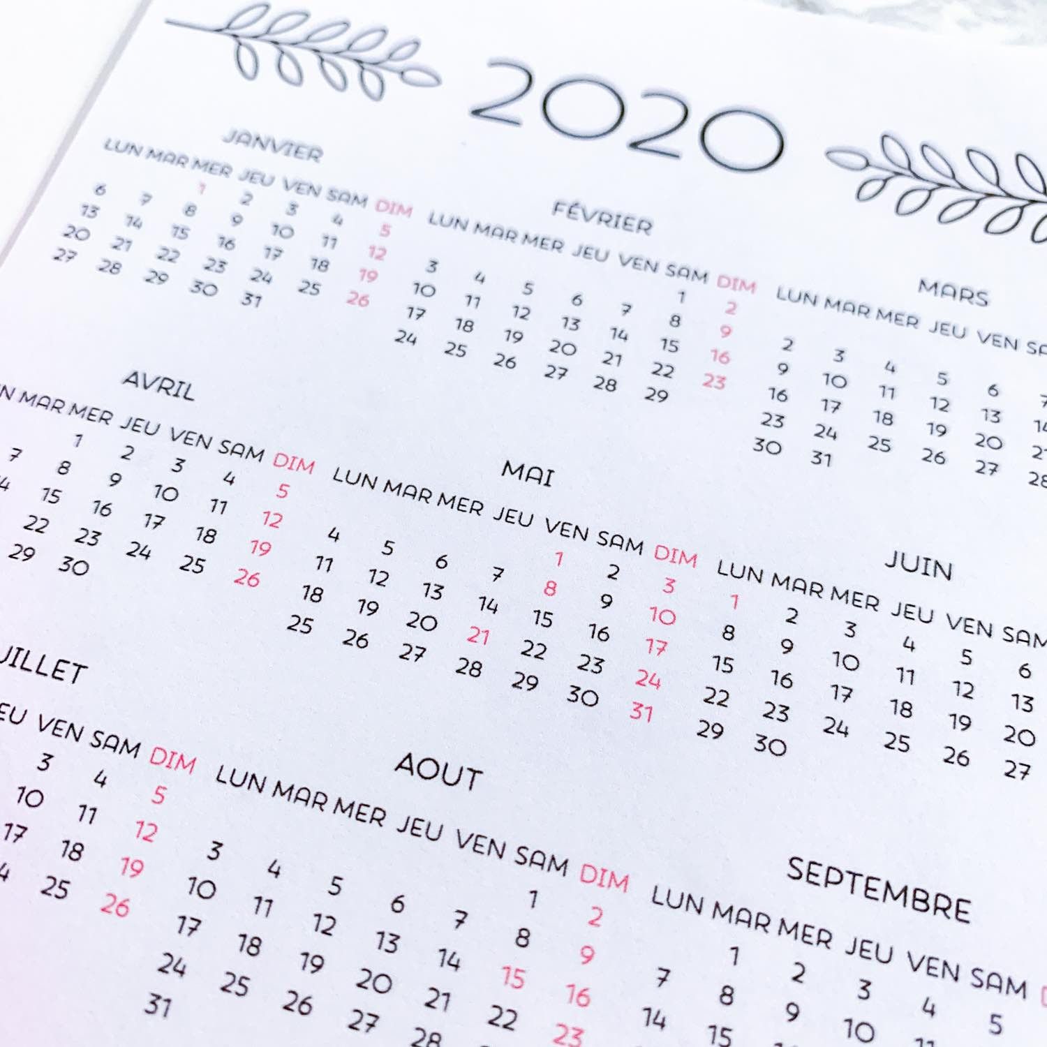 Sticker Calendrier 2020 / annuel  (pleine page) / sans serif